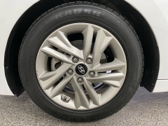 Used 2020  Hyundai Elantra 4d Sedan SEL at Ideal Cars Llc near Mesa&comma; AZ