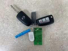 Used 2017  Nissan Rogue 4d SUV AWD S &lpar;2017&period;5&rpar; at Ideal Cars Llc near Mesa&comma; AZ