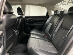 Used 2017  Nissan Altima 4d Sedan 2&period;5L SL &lpar;2017&period;5&rpar; at Ideal Cars Llc near Mesa&comma; AZ