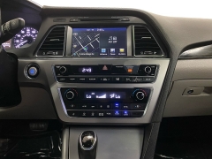 Used 2016 Hyundai Sonata Hybrid 4d Sedan Limited at Ideal Cars Llc near Mesa, AZ