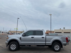 Used 2020  Ford Super Duty F-250 4WD Crew Cab XLT at Ideal Cars Llc near Mesa&comma; AZ