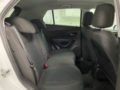 Used 2018  Chevrolet Trax 4d SUV AWD LS at Ideal Cars Llc near Mesa&comma; AZ