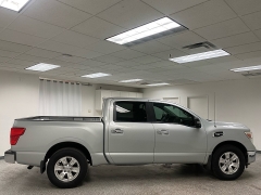 Used 2017 Nissan Titan 2WD Crew Cab SV at Ideal Cars Llc near Mesa, AZ