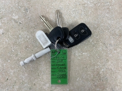 Used 2019  Hyundai Elantra 4d Sedan SE Auto at Ideal Cars Llc near Mesa&comma; AZ