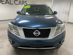 Used 2015  Nissan Pathfinder 4d SUV 4WD SV at Ideal Cars Llc near Mesa&comma; AZ