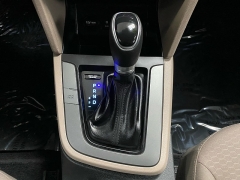 Used 2020  Hyundai Elantra 4d Sedan SEL at Ideal Cars Llc near Mesa&comma; AZ