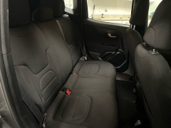 Used 2020  Jeep Renegade 4d SUV FWD Latitude at Ideal Cars Llc near Mesa&comma; AZ