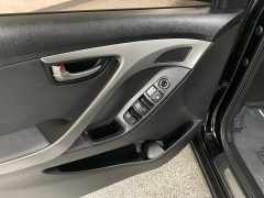 Used 2015  Hyundai Elantra 4d Sedan SE Auto at Ideal Cars Llc near Mesa&comma; AZ