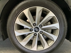 Used 2015  Hyundai Sonata 4d Sedan Sport at Ideal Cars Llc near Mesa&comma; AZ