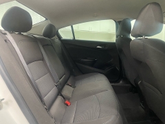 Used 2018  Chevrolet Cruze 4d Sedan LT Auto at Ideal Cars Llc near Mesa&comma; AZ