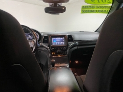 Used 2019  Jeep Grand Cherokee 4d SUV 2WD Laredo Upland at Ideal Cars Llc near Mesa, AZ