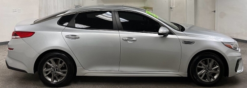 Used 2019  Kia Optima 4d Sedan LX at Ideal Cars Llc near Mesa&comma; AZ