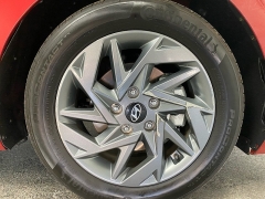 Used 2024  Hyundai Elantra SEL IVT at Ideal Cars Llc near Mesa&comma; AZ