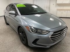 Used 2017  Hyundai Elantra 4d Sedan SE Auto at Ideal Cars Llc near Mesa&comma; AZ