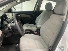 Used 2016 Chevrolet Cruze Limited 4d Sedan LT w/1LT Auto at Ideal Cars Llc near Mesa, AZ