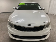 Used 2016  Kia Optima 4d Sedan LX at Ideal Cars Llc near Mesa&comma; AZ