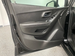 Used 2020 Chevrolet Trax 4d SUV FWD LT at Ideal Cars Llc near Mesa, AZ