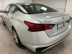 Used 2021  Nissan Altima 2&period;5 S Sedan at Ideal Cars Llc near Mesa&comma; AZ