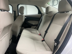 Used 2015  Ford Focus 4d Sedan SE at Ideal Cars Llc near Mesa&comma; AZ