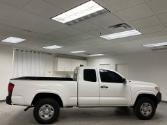 Used 2022  Toyota Tacoma 2WD SR Access Cab 6ft Bed I4 AT at Ideal Cars Llc near Mesa, AZ