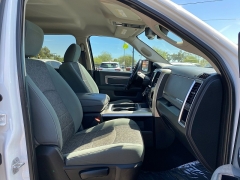 Used 2016  Ram 1500 4WD Crew Cab Big Horn at Ideal Cars Llc near Mesa&comma; AZ