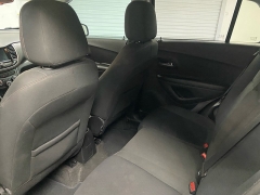 Used 2022 Chevrolet Trax FWD 4dr LS at Ideal Cars Llc near Mesa, AZ