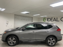Used 2017  Nissan Rogue Hybrid 4d SUV AWD SL at Ideal Cars Llc near Mesa&comma; AZ