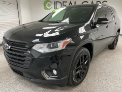 Used 2020  Chevrolet Traverse 4d SUV FWD LT Cloth w&sol;1LT at Ideal Cars Llc near Mesa&comma; AZ
