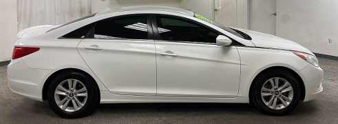 Used 2013  Hyundai Sonata 4d Sedan GLS at Ideal Cars Llc near Mesa&comma; AZ