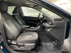 Used 2018  Toyota Camry 4d Sedan LE at Ideal Cars Llc near Mesa&comma; AZ