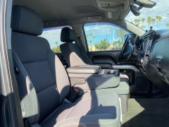 Used 2018  Chevrolet Silverado 1500 2WD Crew Cab LT at Ideal Cars Llc near Mesa, AZ