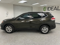 Used 2015 Nissan Rogue 4d SUV FWD SV at Ideal Cars Llc near Mesa, AZ