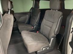 Used 2016  Dodge Grand Caravan 4d Wagon SXT at Ideal Cars Llc near Mesa&comma; AZ