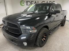  2019 Ram 1500 Classic 2WD Crew Cab Big Horn at Ideal Cars Llc near Mesa&comma; AZ