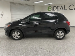 Used 2020 Chevrolet Trax 4d SUV FWD LT at Ideal Cars Llc near Mesa, AZ