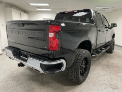 Used 2020  Chevrolet Silverado 1500 4WD Crew Cab LT at Ideal Cars Llc near Mesa&comma; AZ
