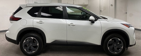 Used 2025  Nissan Rogue AWD SV at Ideal Cars Llc near Mesa&comma; AZ