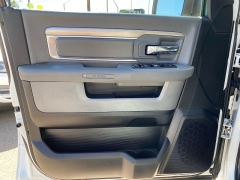 Used 2016  Ram 1500 4WD Crew Cab Big Horn at Ideal Cars Llc near Mesa&comma; AZ