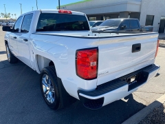 Used 2018  Chevrolet Silverado 1500 2WD Crew Cab Custom at Ideal Cars Llc near Mesa&comma; AZ