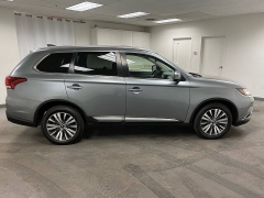 Used 2020 Mitsubishi Outlander 4d SUV AWC ES at Ideal Cars Llc near Mesa, AZ
