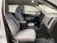 Used 2017  Chevrolet Colorado 2WD Crew Cab WT at Ideal Cars Llc near Mesa&comma; AZ