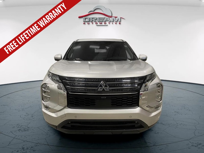 Used 2024 Mitsubishi Outlander SE with VIN JA4J3VA86RZ082686 for sale in Kansas City
