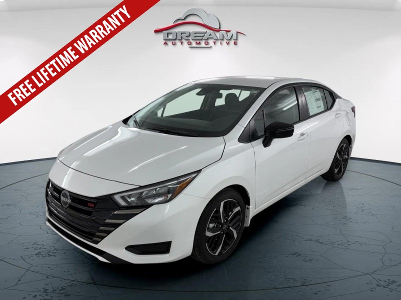 2025 Nissan Versa SR photo 3