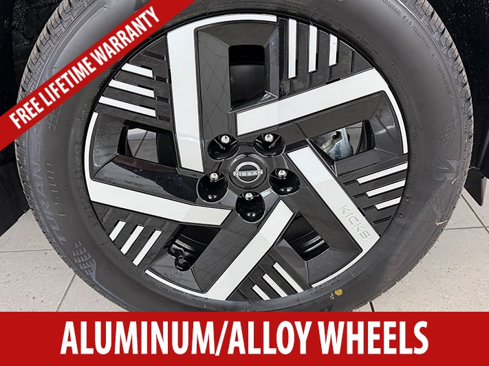 2026 Nissan Kicks SV photo 4