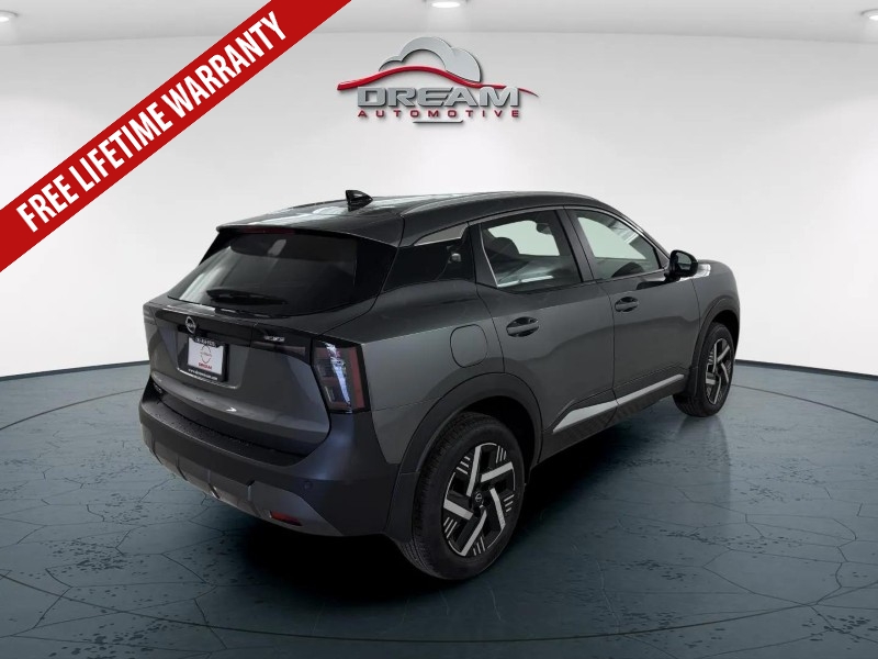 2026 Nissan Kicks SV photo 3