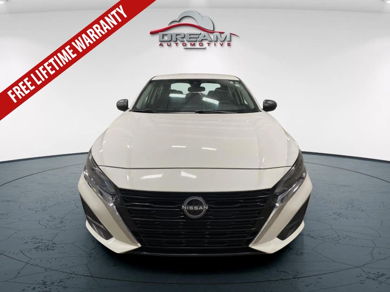 Used 2025 Nissan Altima SV with VIN 1N4BL4DW9SN321424 for sale in Kansas City