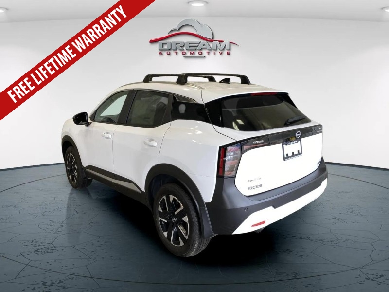 new 2026 NISSAN KICKS SV