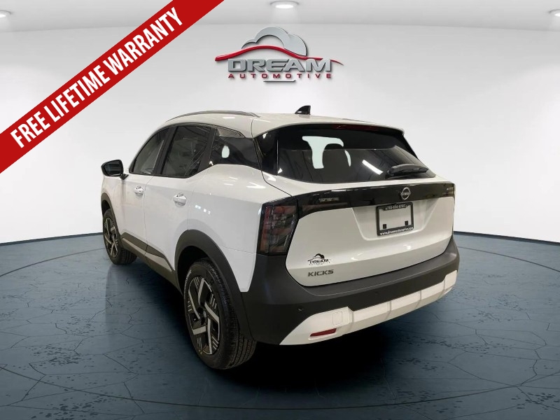 new 2026 NISSAN KICKS SV