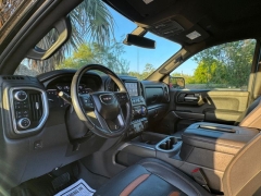 Used 2021  GMC Sierra 1500 4WD Crew Cab 147" AT4 at Drivenci Motors near Olmito&comma; TX