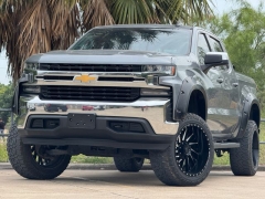 Used 2020  Chevrolet Silverado 1500 4WD Crew Cab 147" LT at Drivenci Motors near Olmito&comma; TX
